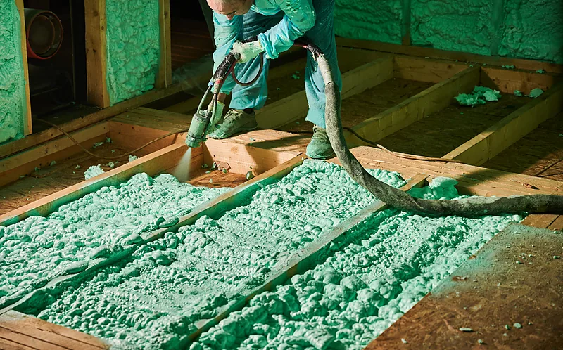 Filling floor joist bays with expanding spray foam